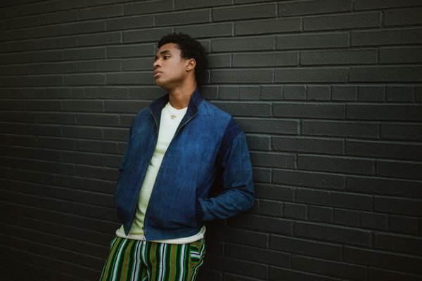 How to Correctly Fit a Bicycle Helmet with Hairstyles for Long Hair?