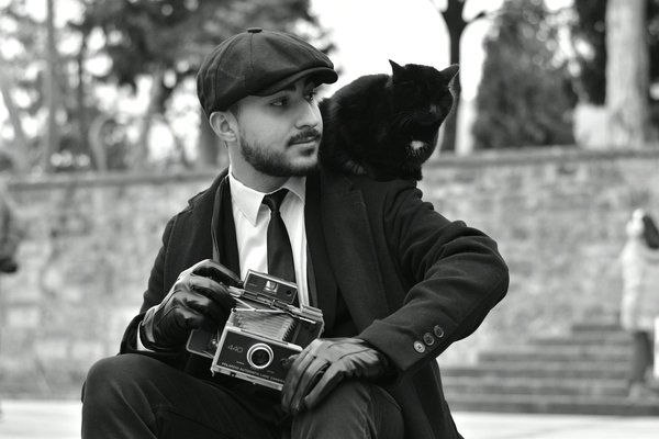 What's the Best Way to Maintain a Silk Press on Natural Hair in Humid Conditions?